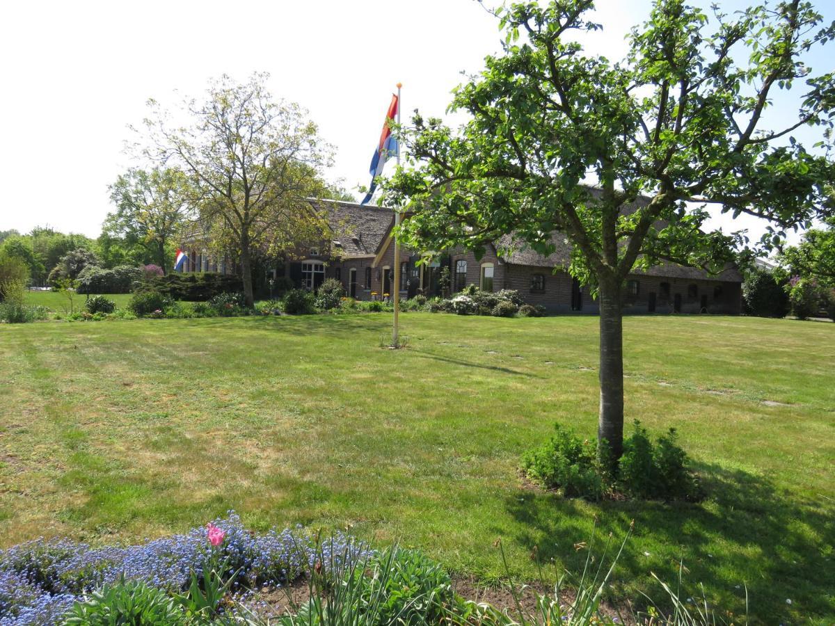 De Aze Bed & Breakfast Terwolde Bagian luar foto